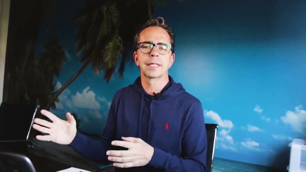 Como manter o foco durante o trabalho remoto | CEO at Home